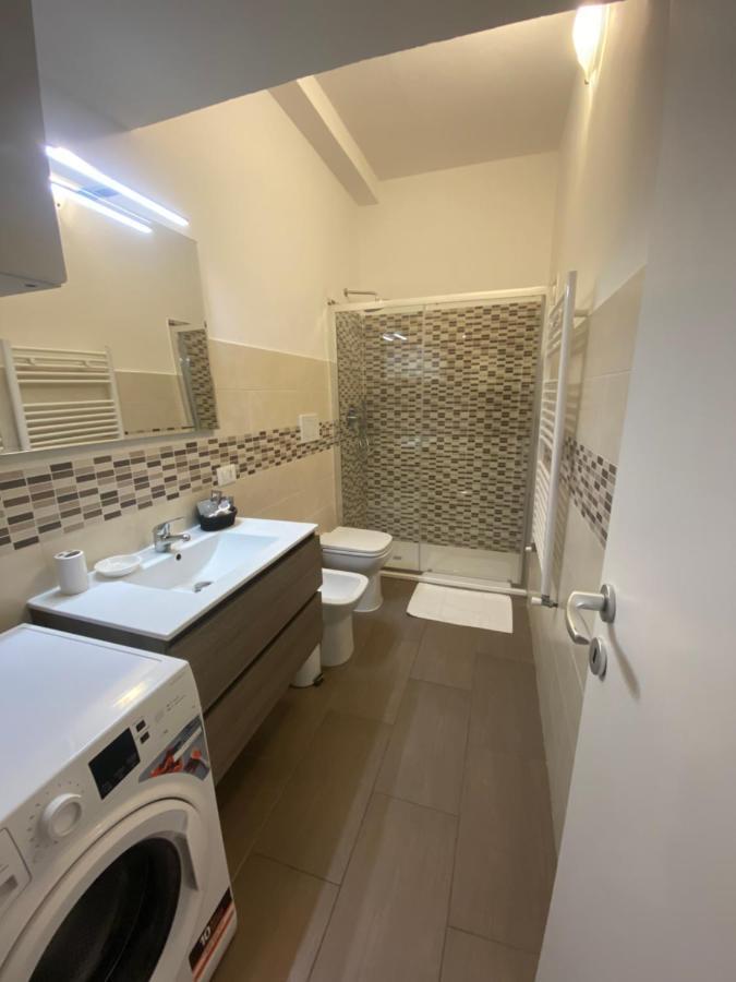 Stayeasy Fara12 - Central Station & Downtown Walking Distance Milano Eksteriør bilde